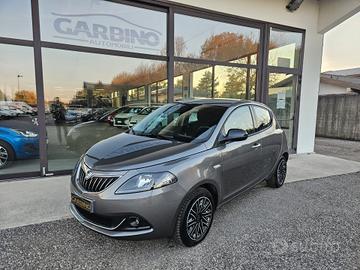 Lancia Ypsilon 1.0 FireFly 5 porte S&S Hybrid Gold