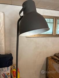 Lampada da terra ikea