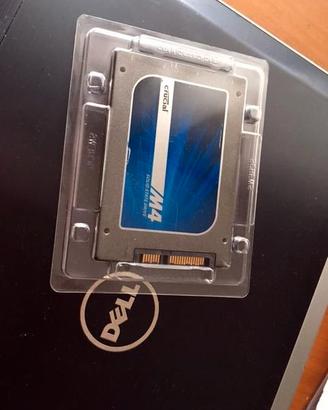 SSD 64 Gb.  Formato 2.5  Crucial