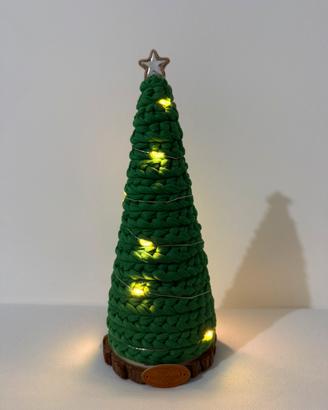Albero di Natale ad uncinetto