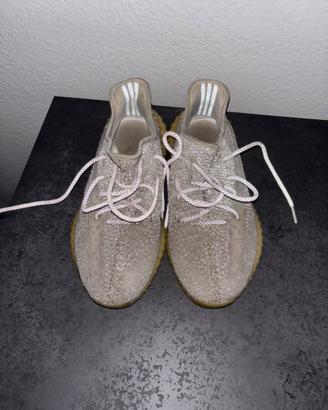 Yeezy 350 boost