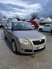 Skoda fabia 1.4 benz anno 2007