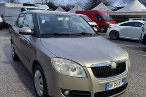 Skoda fabia 1.4 benz anno 2007