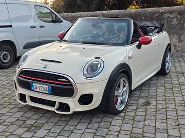 Mini John Cooper Works Cabrio F57