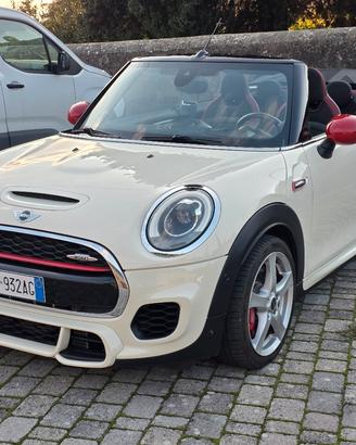 Mini John Cooper Works Cabrio F57