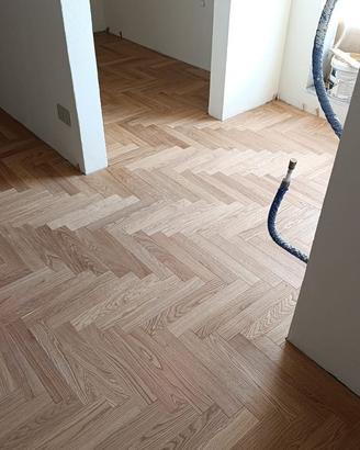 Listello parquet rovere scelta pulita a Cesena