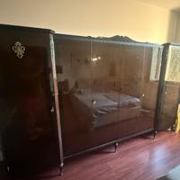 Armadio anni 20 con credenza in marmo e specchio