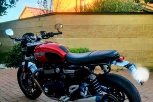 Triumph speed 1200 permuta