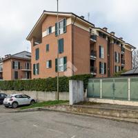 2 LOCALI A CHIERI