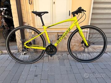 BICICLETTA SPECIALIZED SIRRUS 2.0