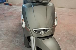 scarabeo Aprilia 300 S