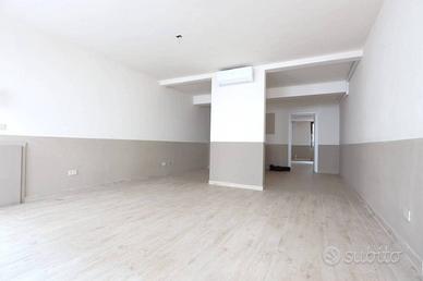 Immobile di 119 m² con 3 locali a Vicenza