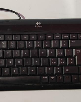 Tastiera Logitech Ultra-Flat Keyboard