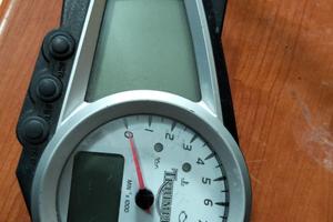 Quadro strumenti Triumph Speed Triple 1050