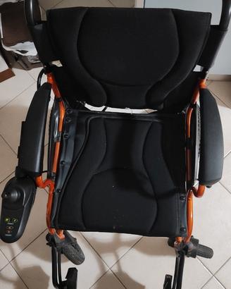 Carrozzina elettrica per disabilità marca MARTINIK