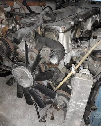 Motore Per Mercedes Sigla 110989 - M110