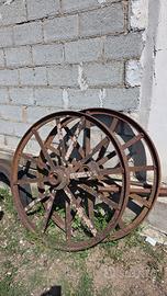 Ruote carro in Ferro antico 