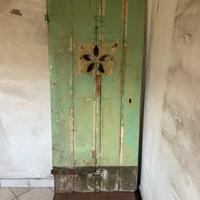 Porte e oggetti arredamento antichi