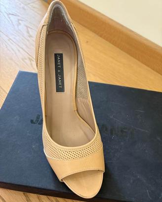Décolleté spuntate Janet & Janet in pelle beige -