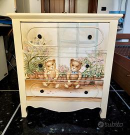 Cassettiera provenzale in legno