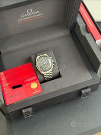 Omega Speedmaster Moonwatch 2025 esalite
