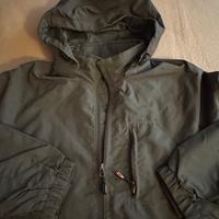 Giacca parka verde con cappuccio, leggera foderata