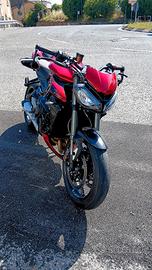 STREET TRIPLE 765 RS 2025