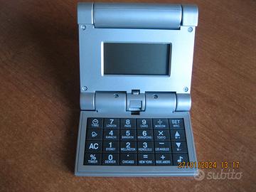 OROLOGIO CON SVEGLIA E CALCOLATRICE