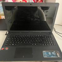 PC ASUS CON HARD DISK SEMINUOVO