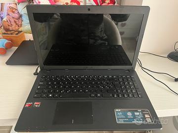 PC ASUS CON HARD DISK SEMINUOVO