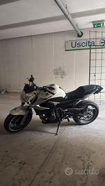 Yamaha XJ6 2011