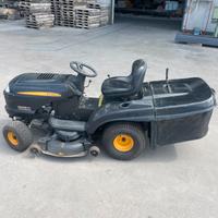 Trattore taglia erba