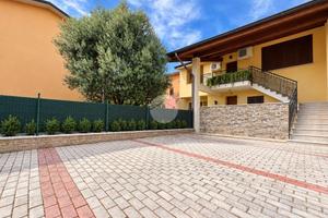 CASA DI CORTE A PERSICO DOSIMO