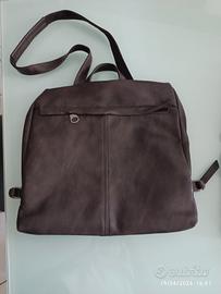 zainetto marrone scuro