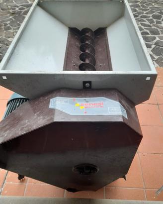 diraspatrice motore elettrico