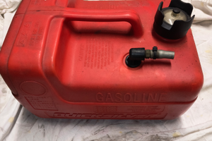 Serbatoio fuoribordo