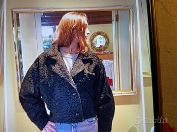 Giaccone e gonna di pelliccia di persiano buchara