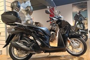 HONDA SH 150 ABS -2023 pass. incl 2anni digaranzia