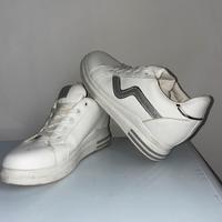 Scarpe da ginnastica con rialzo interno