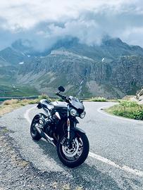 Triumph Street triple 765 rs