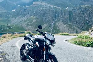 Triumph Street triple 765 rs