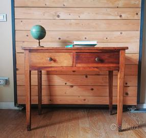 Tavolino scrittoio di inizio '800 in legno di noce