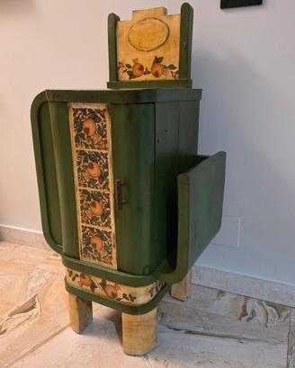 comodino anni 40 con dècoupage