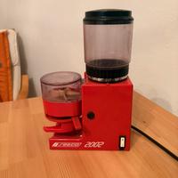 Macinacaffè con dosatore