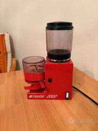 Macinacaffè con dosatore