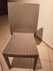 Sedia plastica resistente