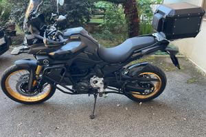 Voge 900 DSX