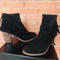 Stivale tronchetto donna con frange 39