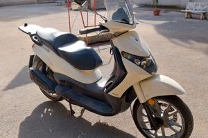 Piaggio BEVERLY 250 anno 2005