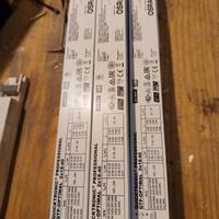 Alimentatore elettronico per lampade fluorescenti 